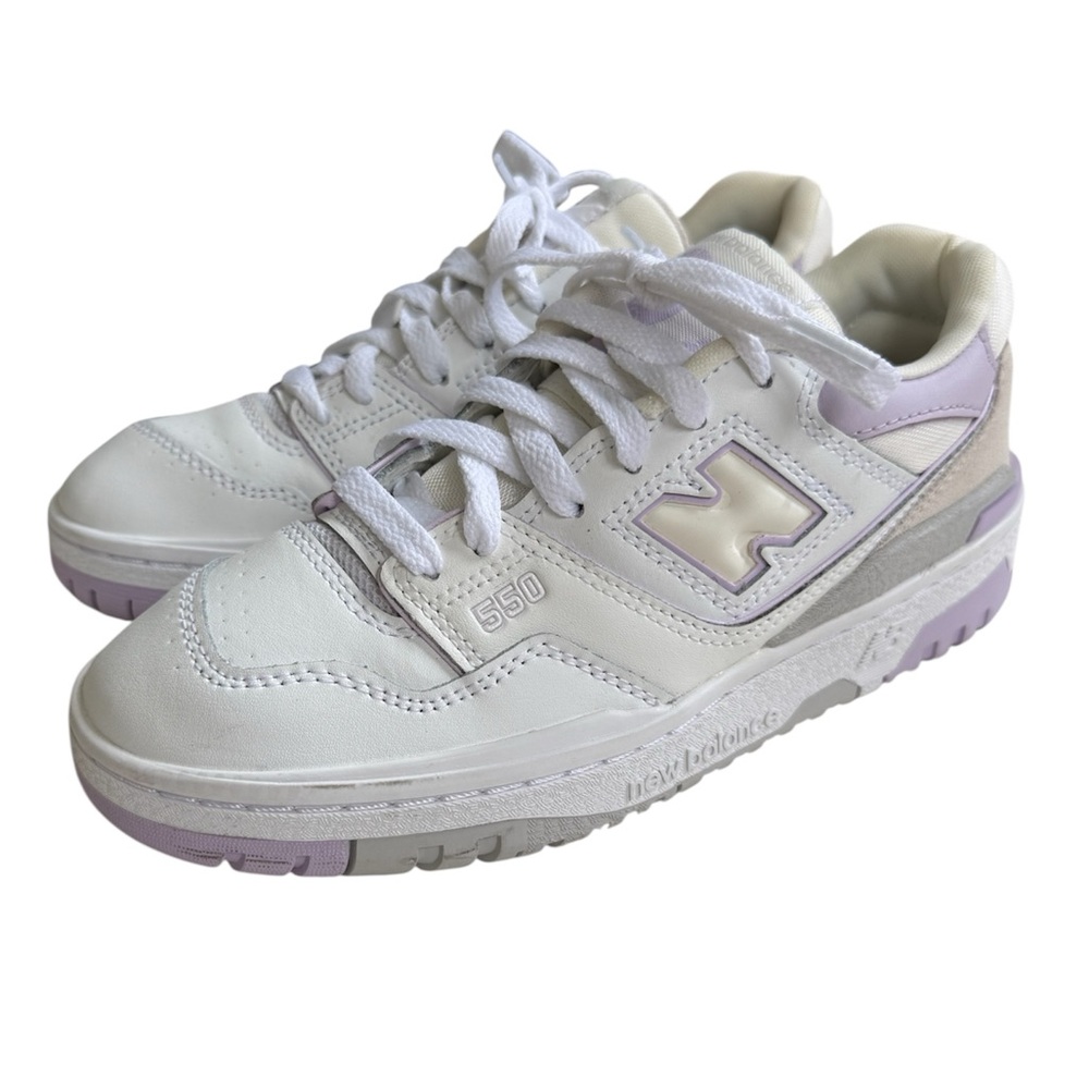 New Balance 550 Low Athletic Sneakers White Thistle Violet Youth Size 4.5